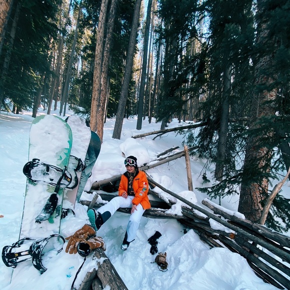 Meet your Posher, Ashley - Picture 4 of 11